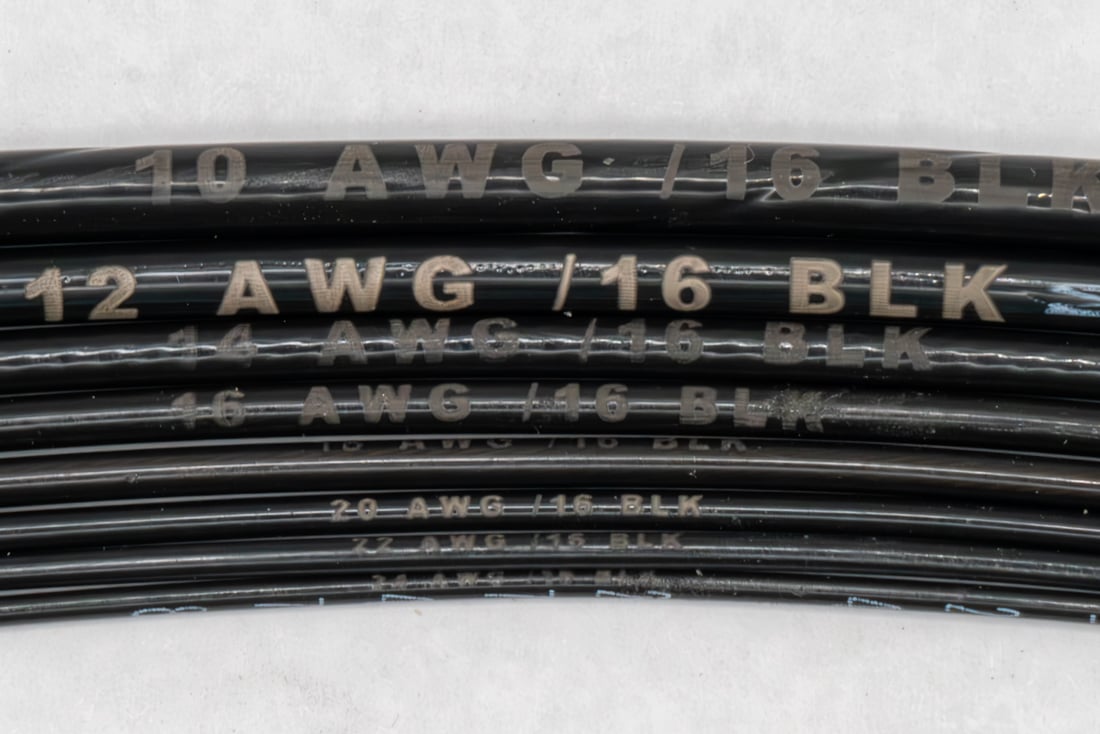 Marking sample image for Black MS22759/16 wire